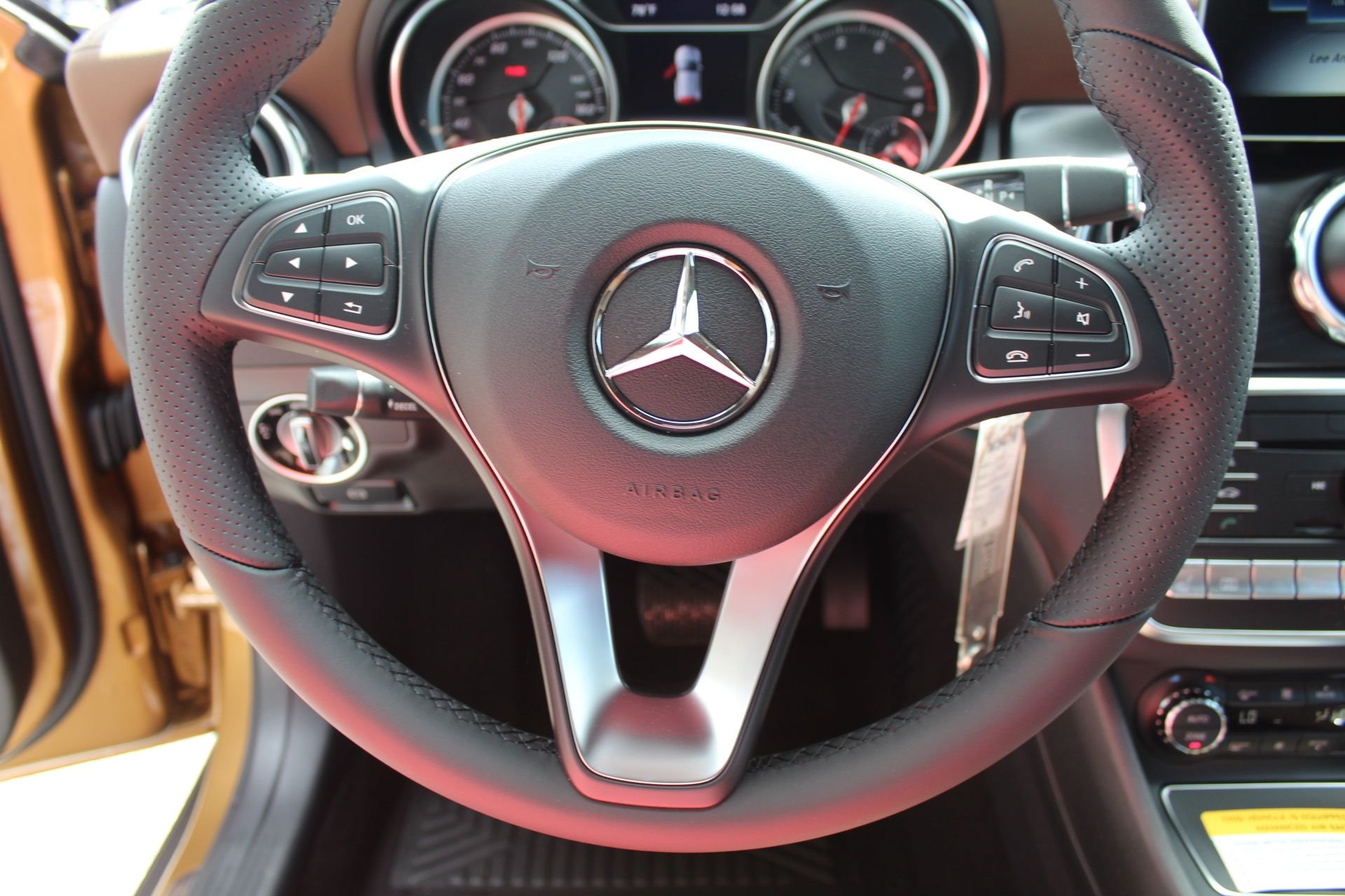 New 2019 Mercedes-Benz GLA 250 4MATIC GLA 250 4MATIC for sale Sold at 1 Stop Leasing in Brooklyn NY 11223 2
