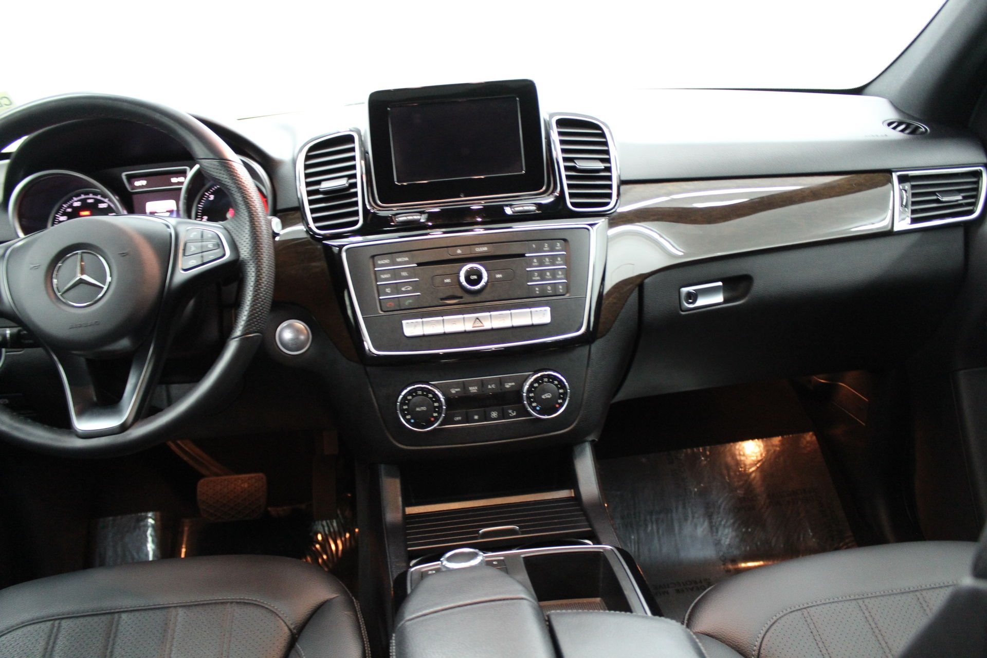New 2020 Mercedes-Benz GLE 350 4MATIC GLE 350 4MATIC for sale Sold at 1 Stop Leasing in Brooklyn NY 11223 2