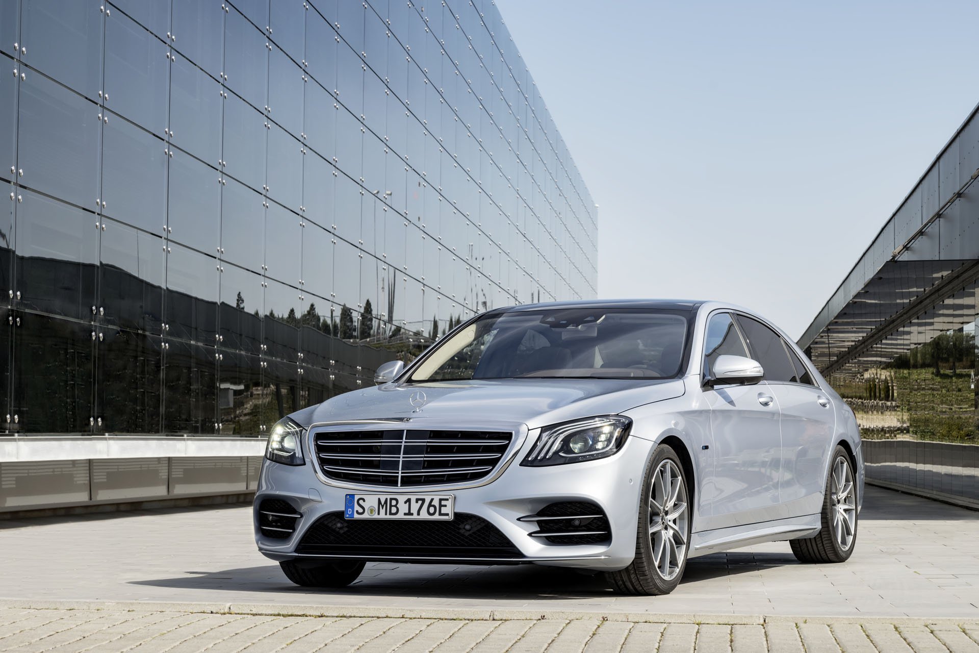 New 2019 Mercedes-Benz S 560 S 560 for sale Sold at 1 Stop Leasing in Brooklyn NY 11223 1