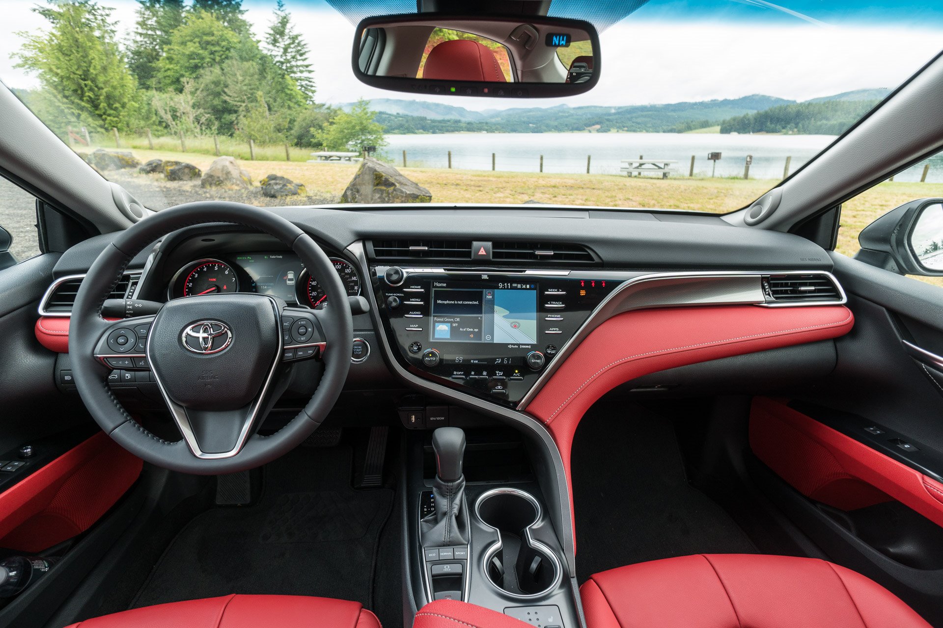 New 2019 Toyota Camry Hybrid LE Hybrid for sale Sold at 1 Stop Leasing in Brooklyn NY 11223 2