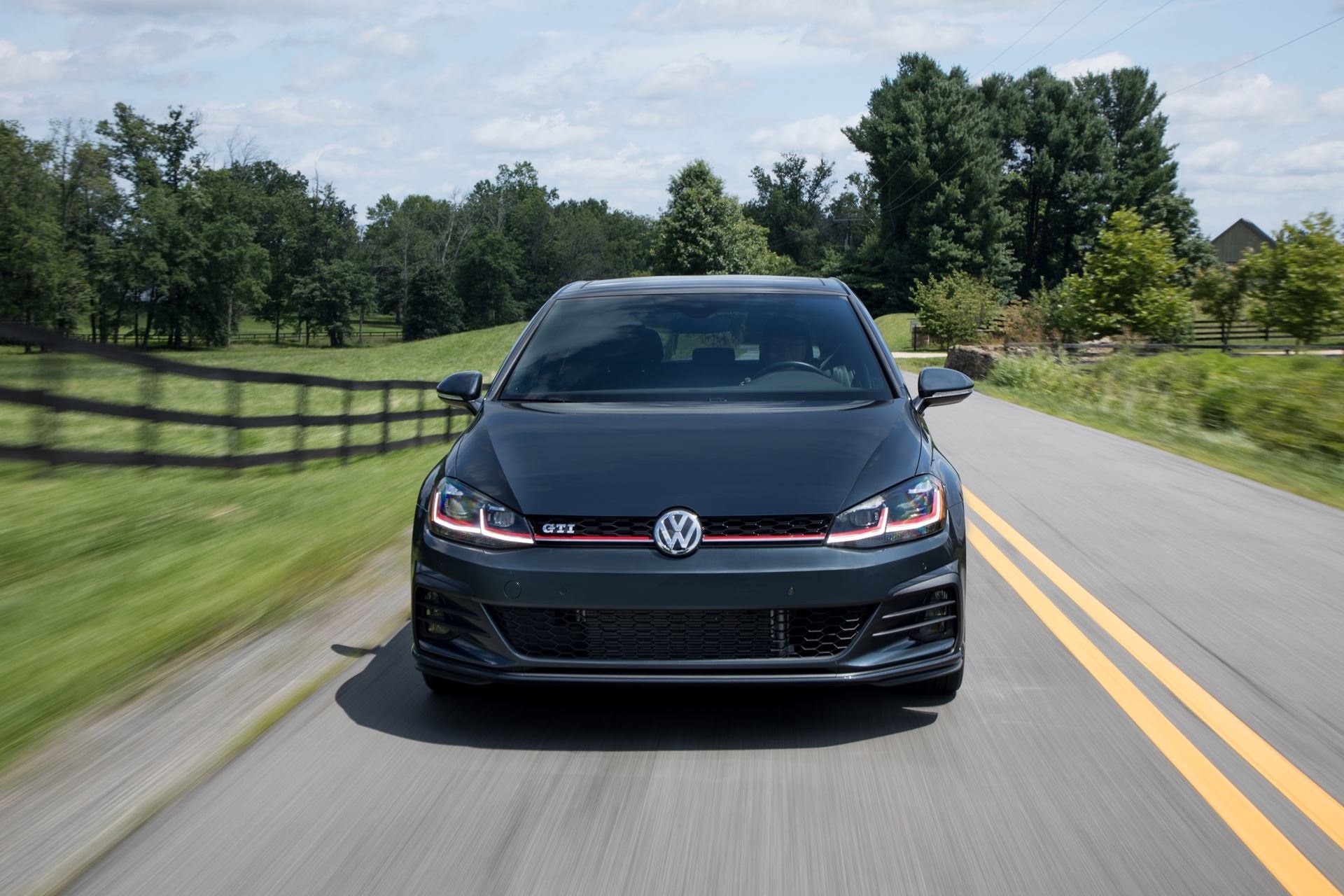 New 2019 Volkswagen-Golf GTI SE Golf GTI SE for sale Sold at 1 Stop Leasing in Brooklyn NY 11223 1