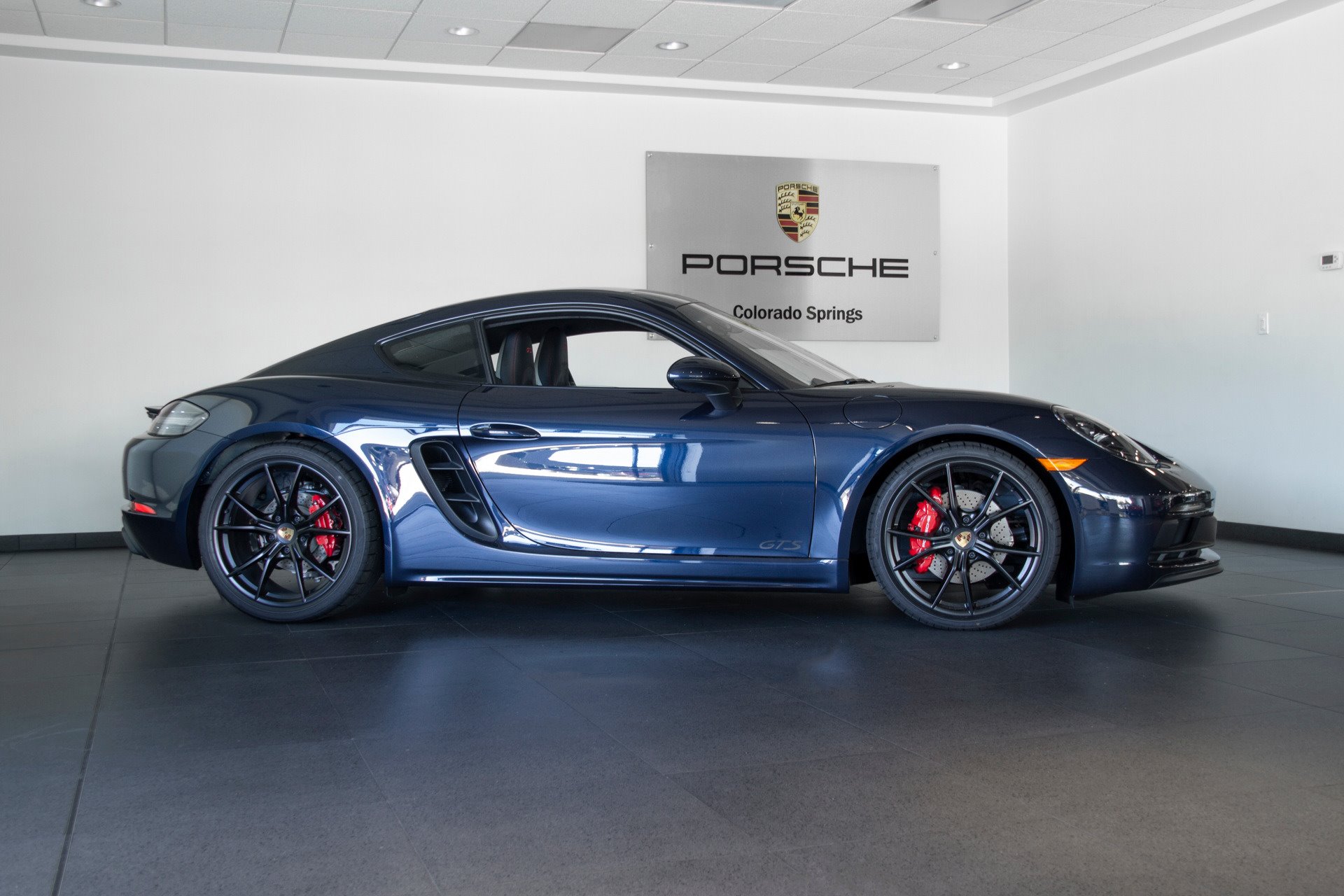 New 2019 Porsche-718 Cayman Base 718 Cayman for sale Sold at 1 Stop Leasing in Brooklyn NY 11223 1